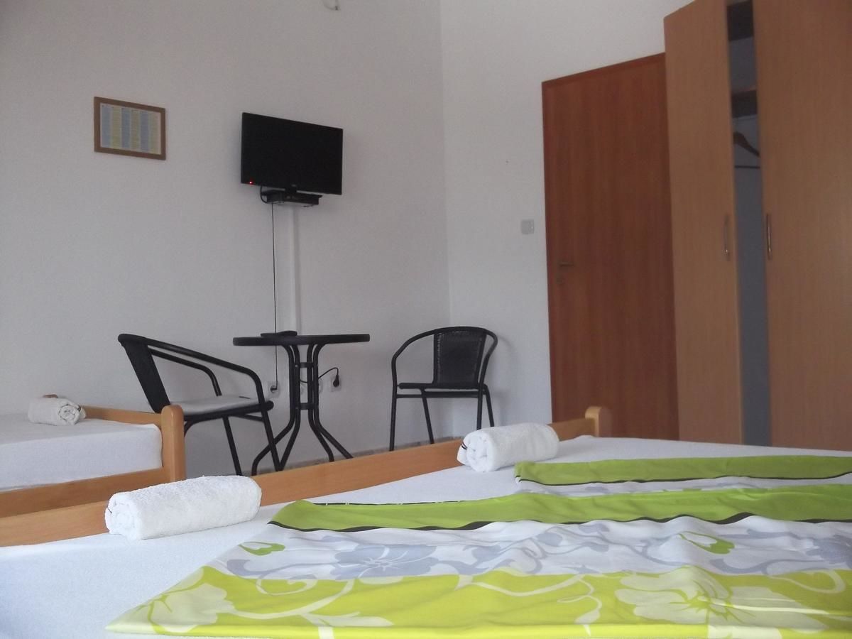 Апартаменты Apartments Safija Добра-Вода