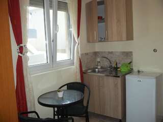 Апартаменты Apartments Safija Добра-Вода Апартаменты с террасой-1