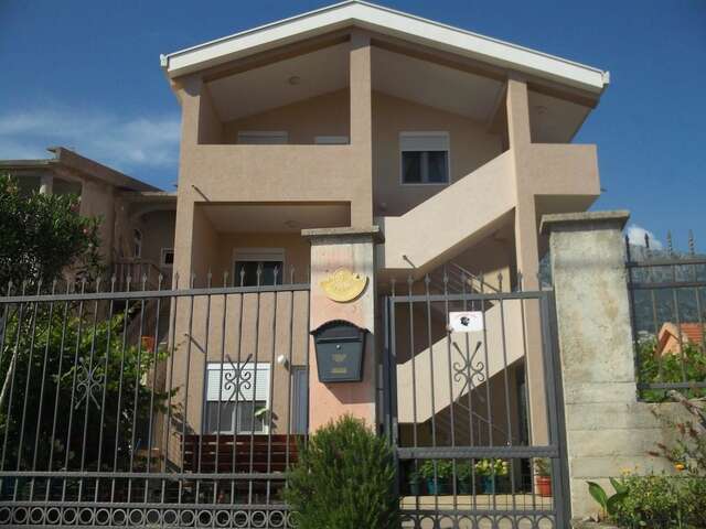 Апартаменты Apartments Safija Добра-Вода-4